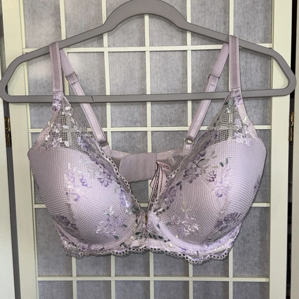 Victoria's Secret Dream Angel Embroidered Floral Lightly Lined Plunge‎ Bra 36DDD